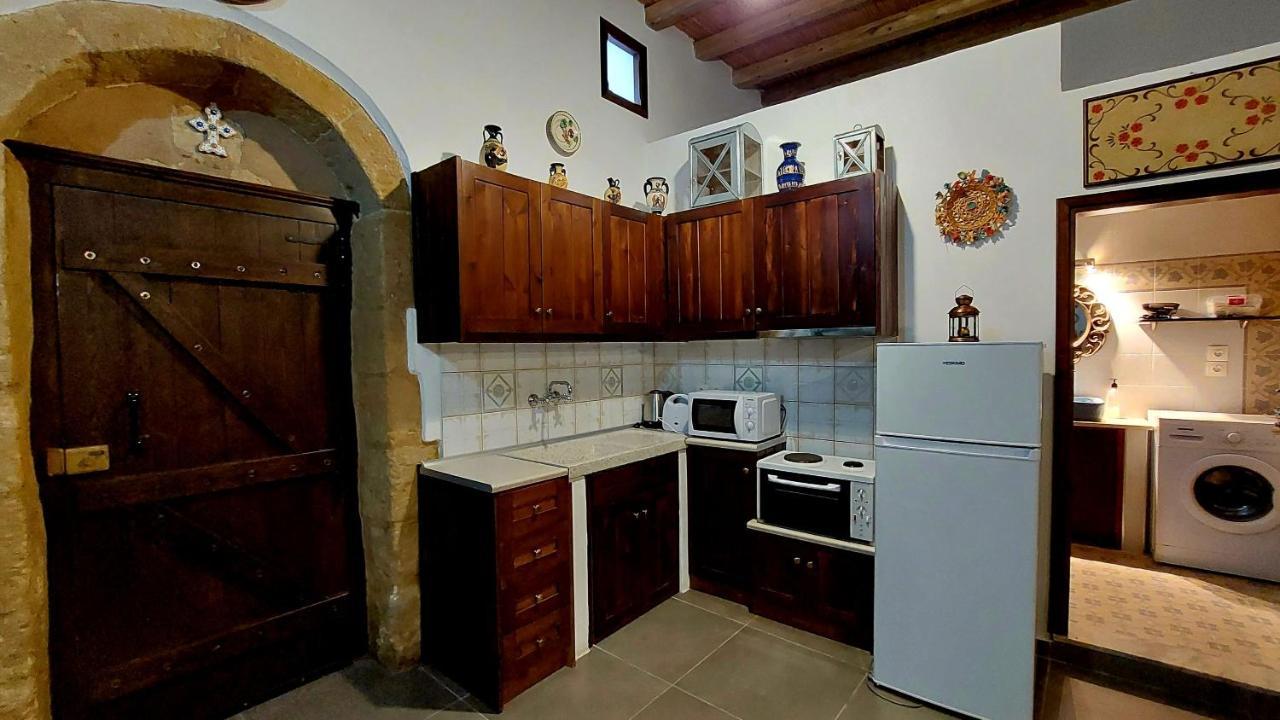 Traditional House Emmanouela Afantou Exterior photo